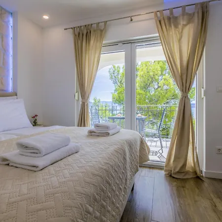 Palace Paulina 2b - Hr-10322-01 By Interhome * Novi Vinodolski